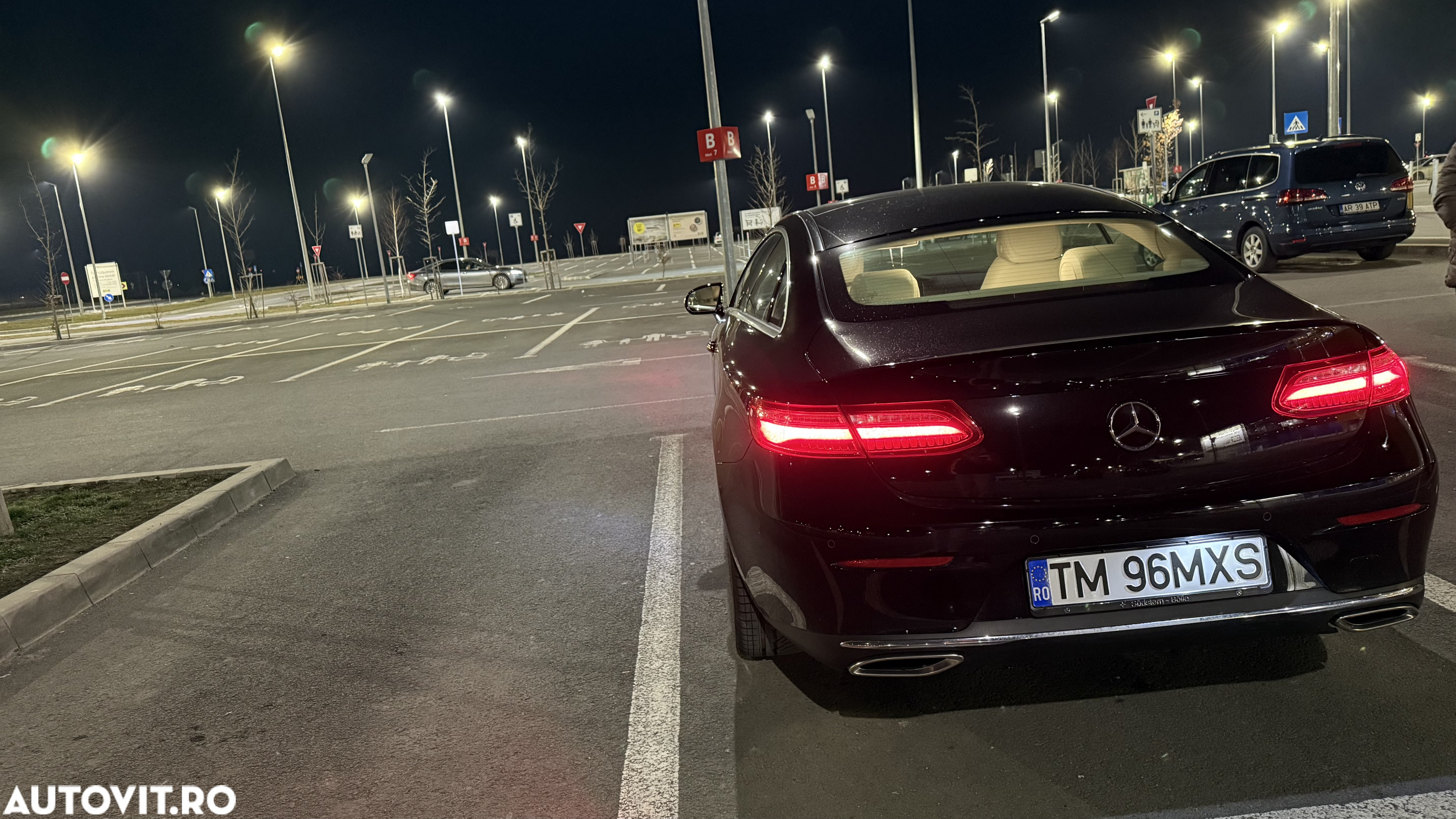 Mercedes-Benz E 400 4Matic Coupe 9G-TRONIC Avantgarde - 4