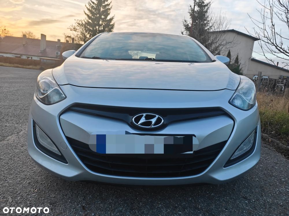Hyundai i30 1.6 CRDi Trend - 9