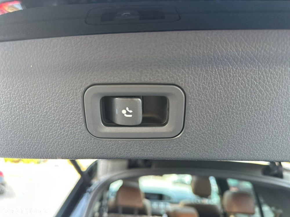 Mercedes-Benz GLE - 11