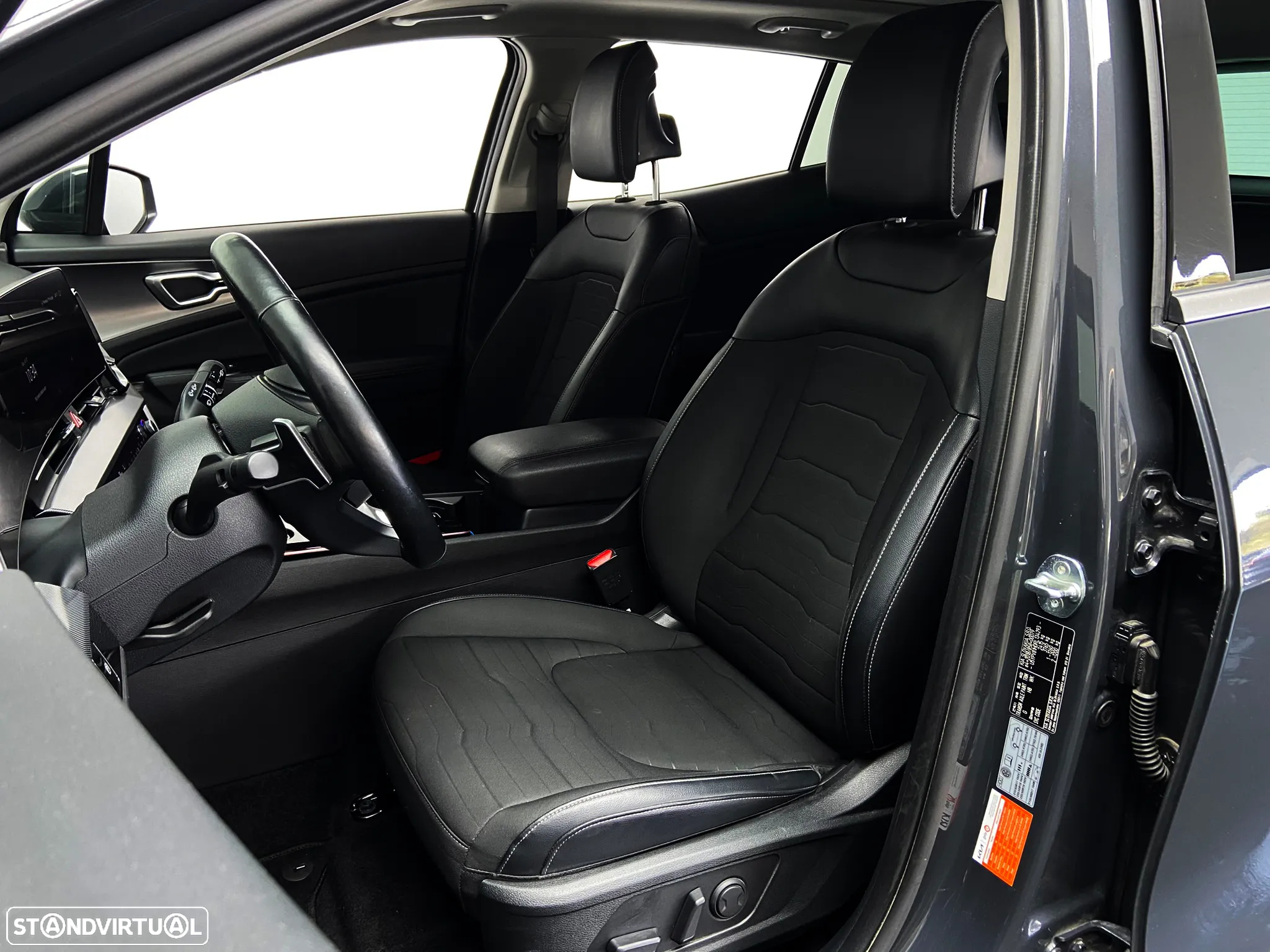 Kia Sportage 1.6 T-GDi PHEV Tech - 9