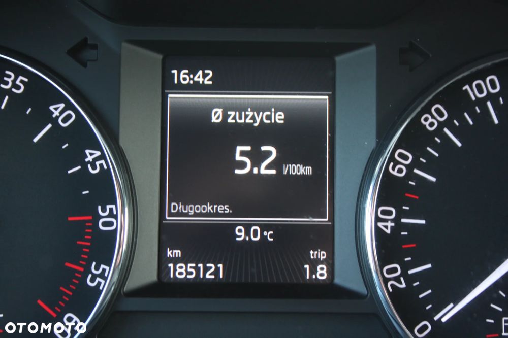 Skoda Octavia 2.0 TDI Premium Edition - 23