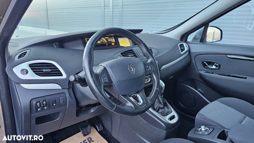 Renault Scenic dCi 110 EDC Expression - 17