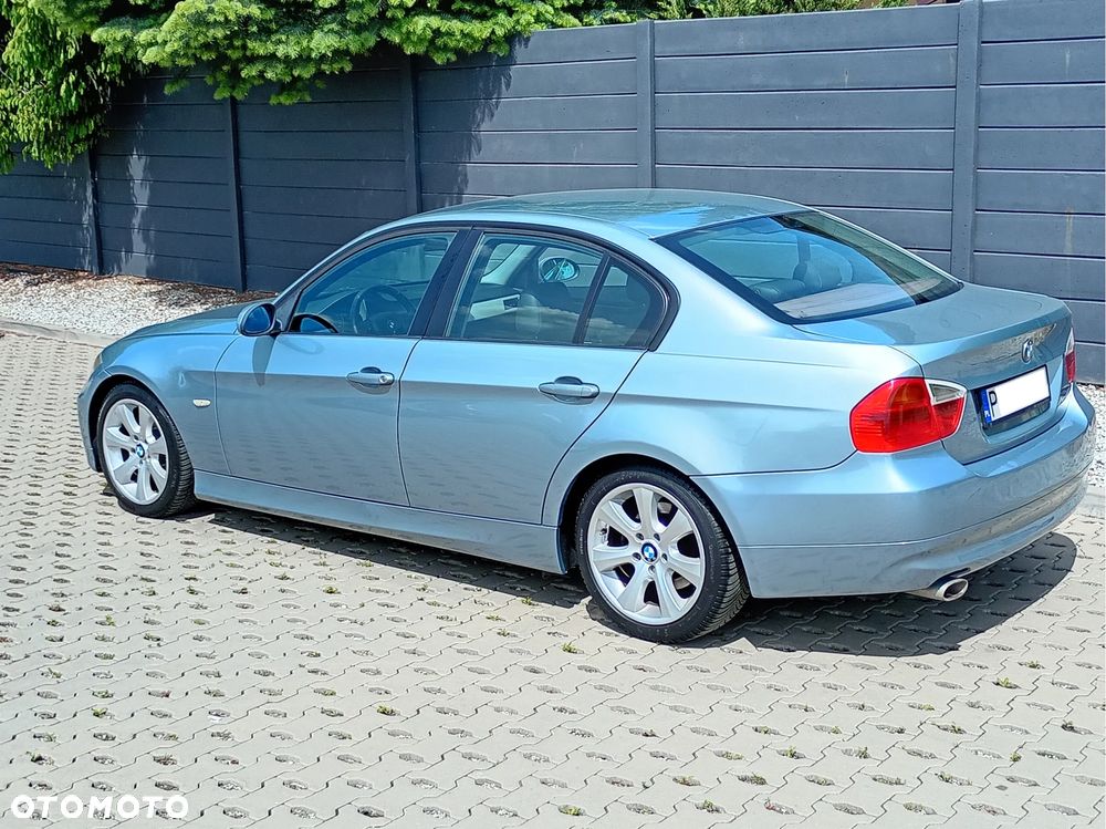 BMW Seria 3 320d DPF Edition Fleet Exclusive - 30
