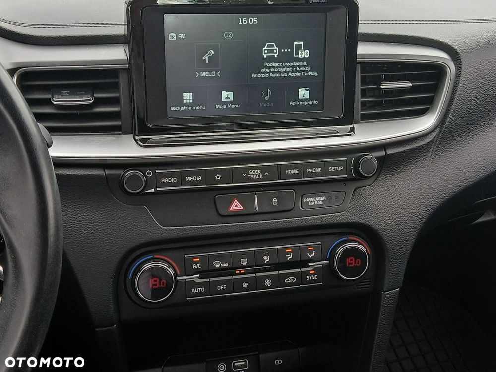 Kia Ceed 1.4 T-GDI M - 23