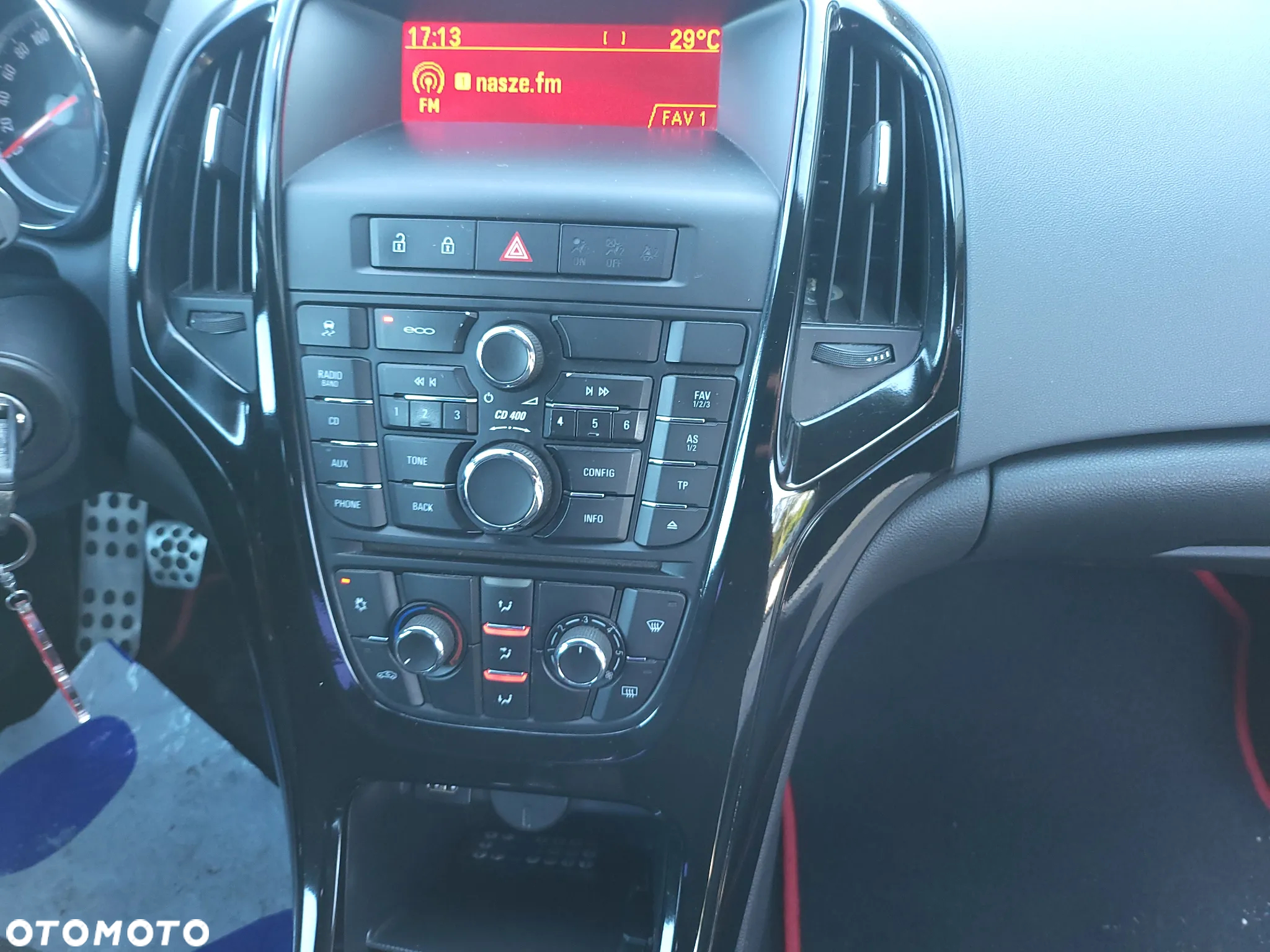Opel Astra GTC 1.4 Turbo - 4