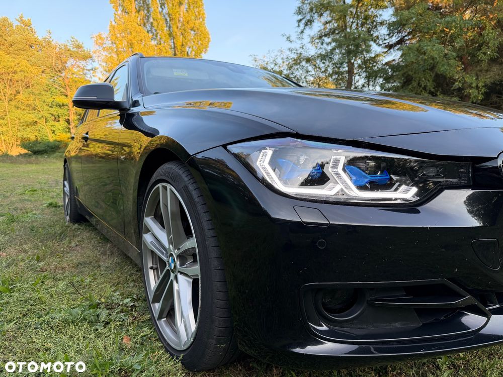 BMW Seria 3 330d xDrive Sport Line - 5