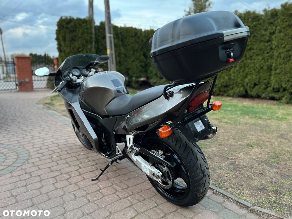 Honda CBR - 11