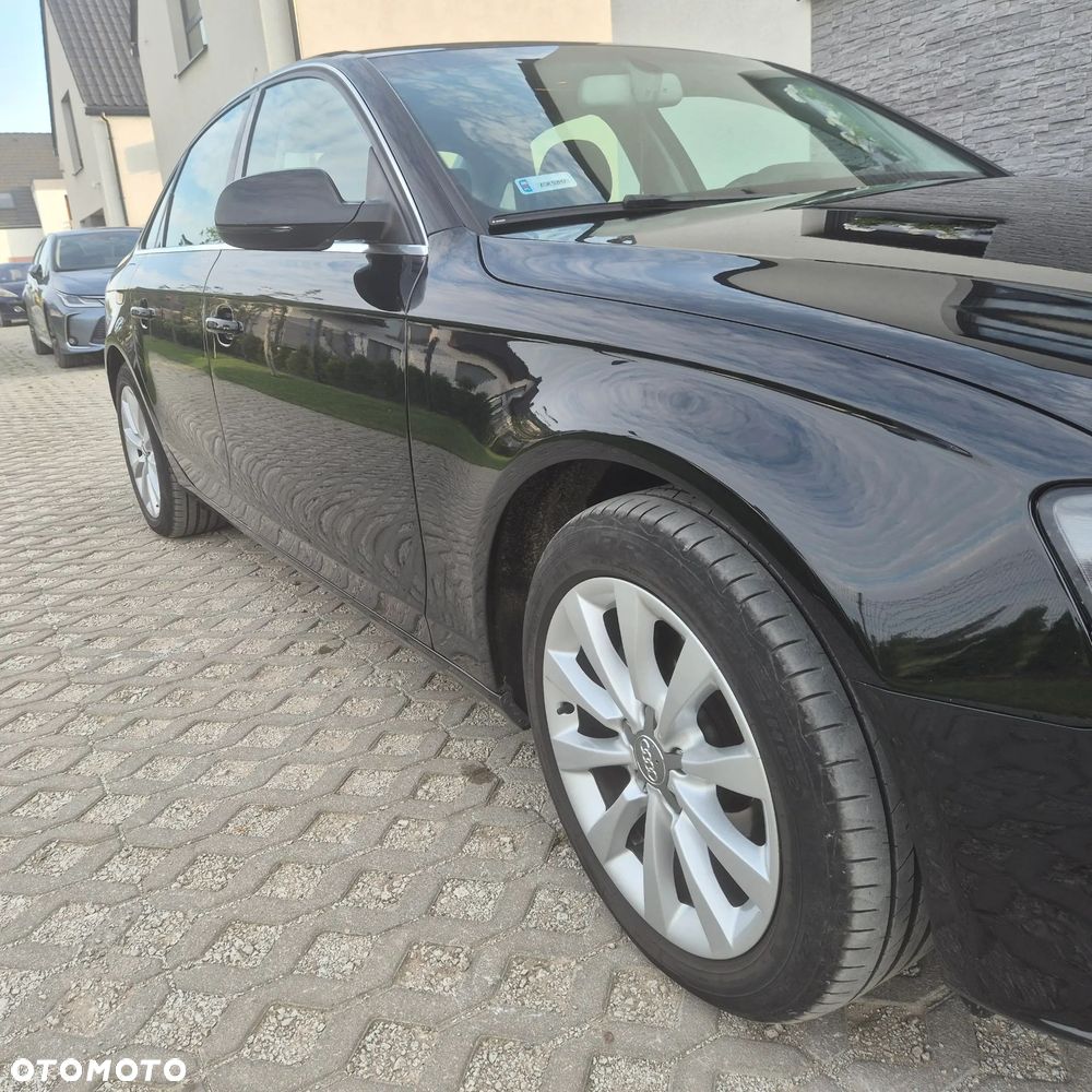 Audi A4 Avant 2.0 TDI Quattro - 6