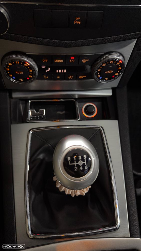 Mercedes-Benz C 220 CDi Avantgarde - 13