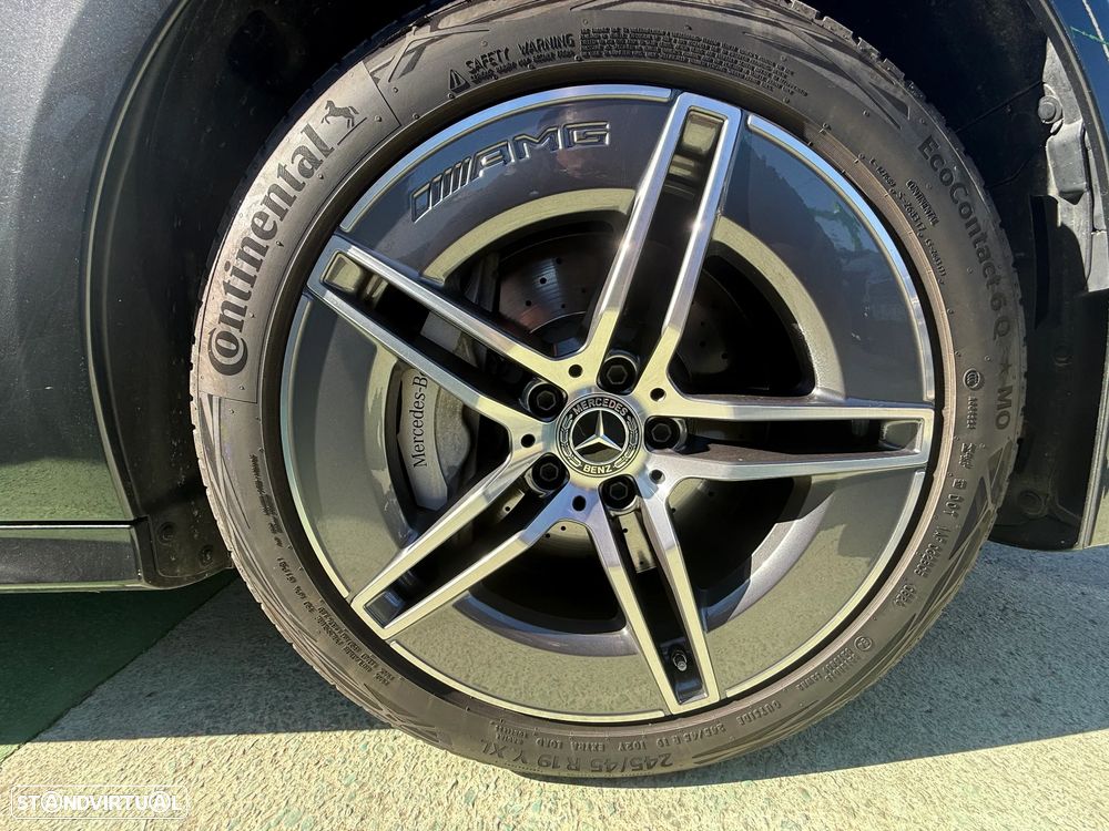 Mercedes-Benz E 300 de - 23