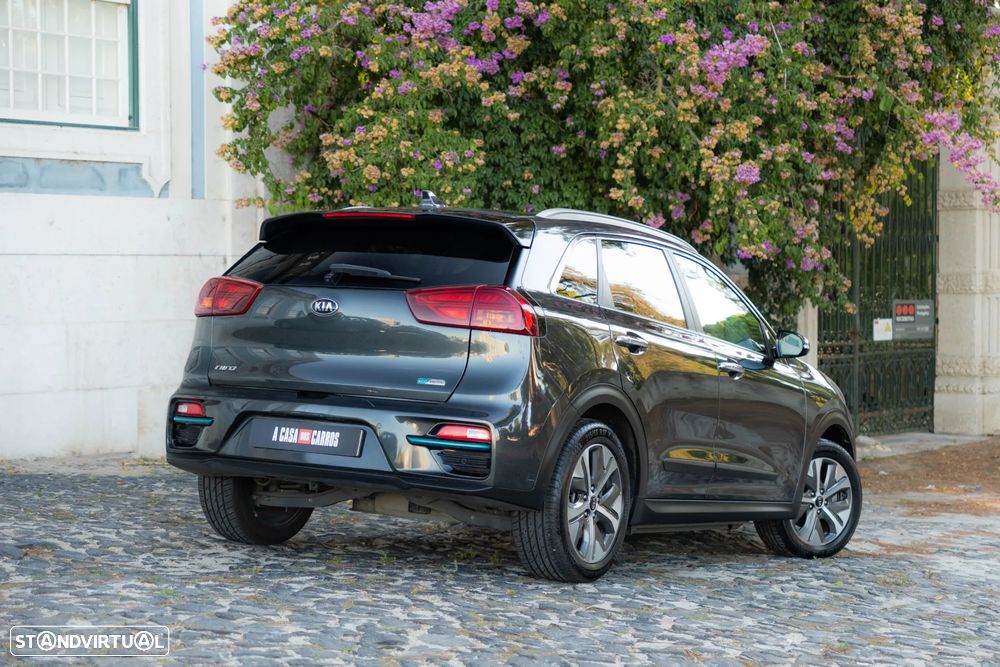 Kia e-Niro 64kWh - 11