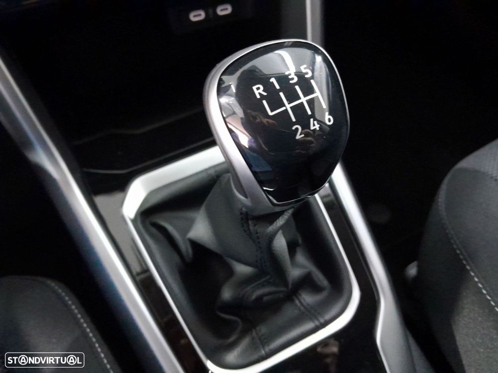 VW T-Roc 1.0 TSI Life - 12