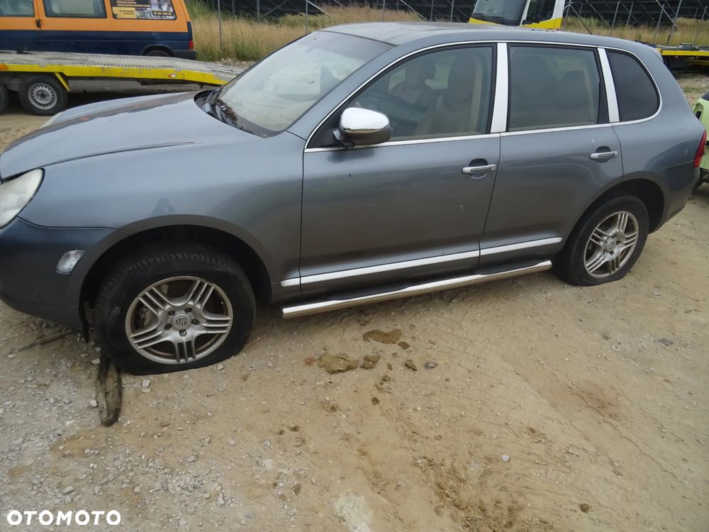 Porche Cayenne 2008 lakier(LD7Z) na części maska zderzak drzwi błotnik klapa - 2