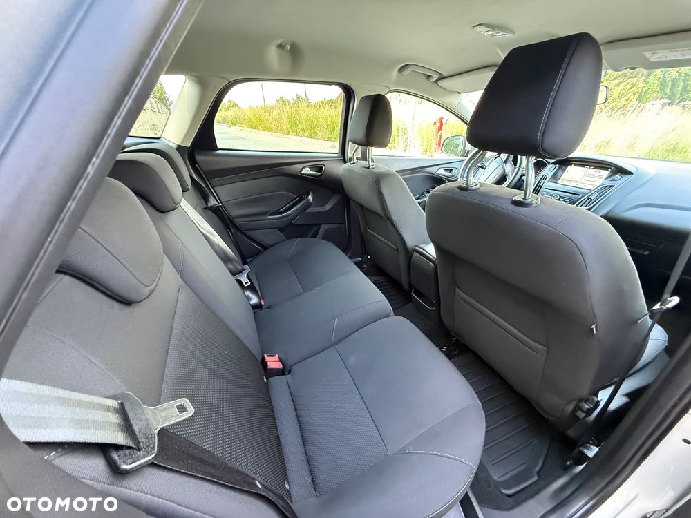Ford Focus 2.0 EcoBlue Titanium X - 25