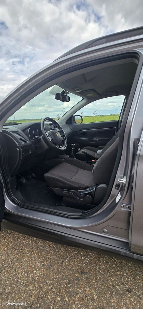 Mitsubishi ASX 1.6 DI-D Instyle - 9