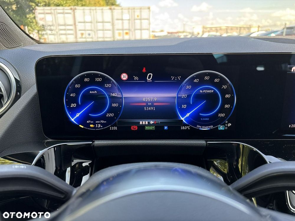 Mercedes-Benz EQA 250+ 70.5kWh Progressive - 22