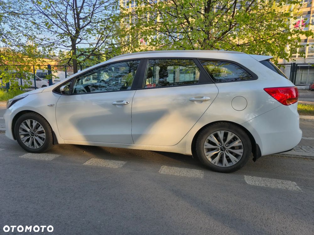 Kia Ceed 1.6 CRDi M - 2