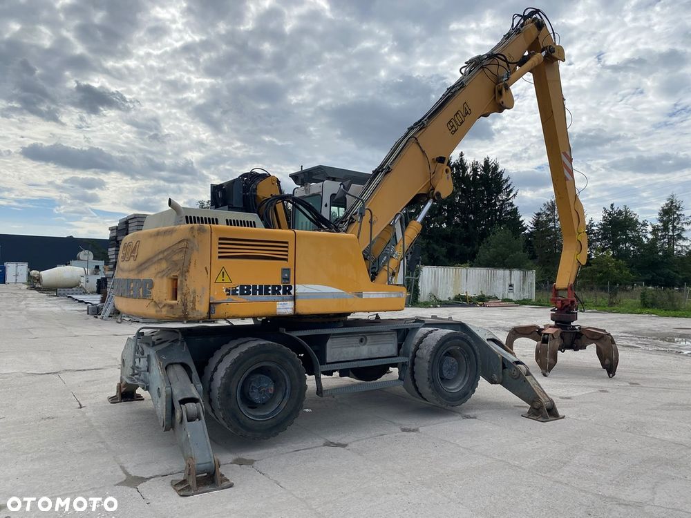Liebherr A 904 Przeładunkowa z Chwytakiem do Śmieci / Złomu - 9