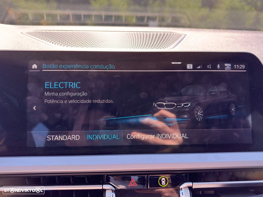 BMW 330 e Corporate Edition Auto - 24