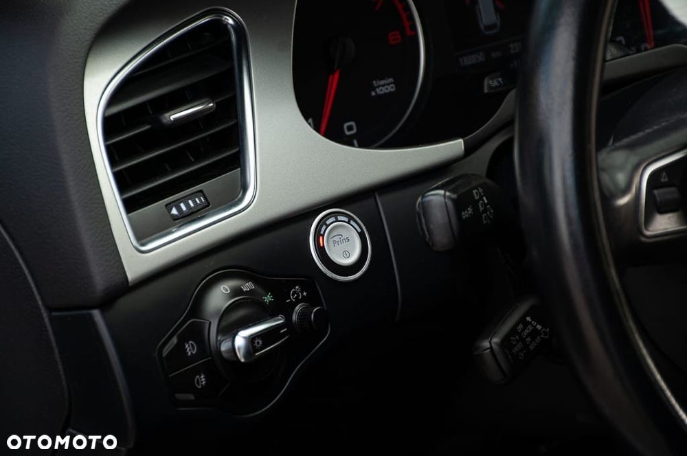 Audi A4 Allroad 2.0 TFSI S tronic - 36