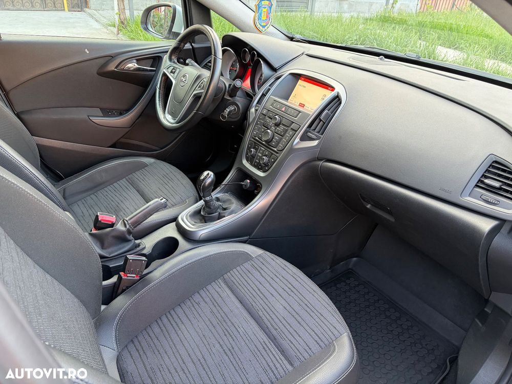 Opel Astra 1.6 TWINPORT ECOTEC Cosmo - 6