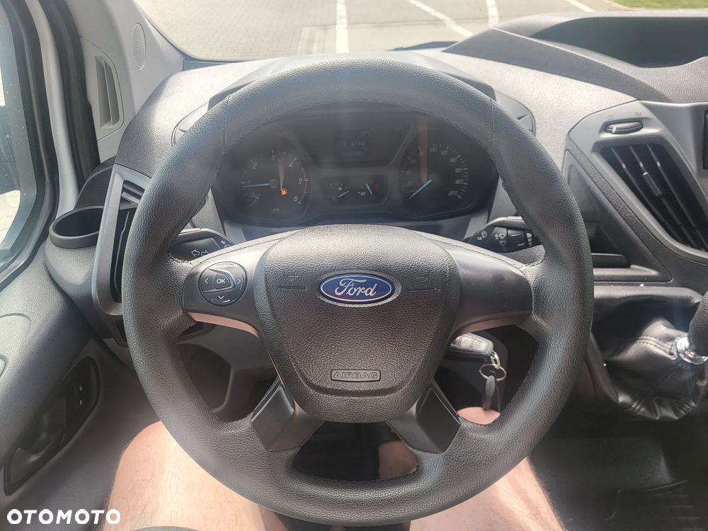 Ford Transit Custom - 26