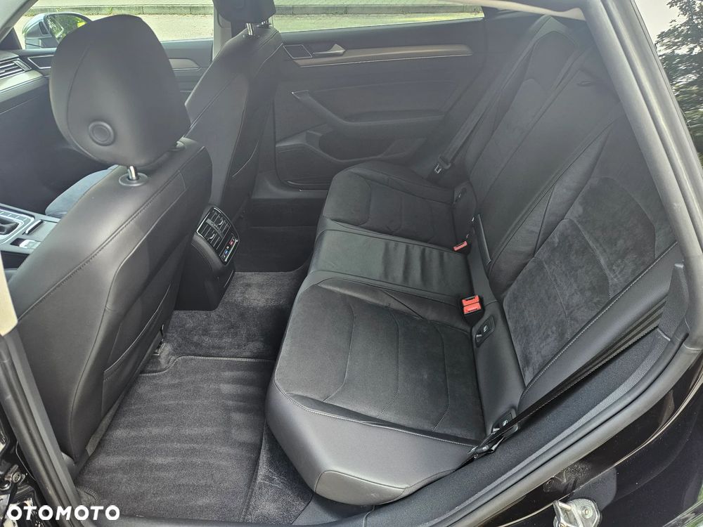 Volkswagen Arteon 2.0 TDI SCR DSG Elegance - 26