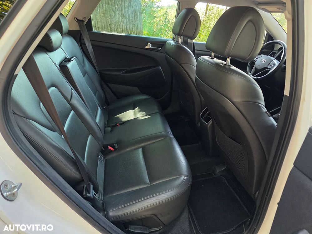 Hyundai Tucson - 8