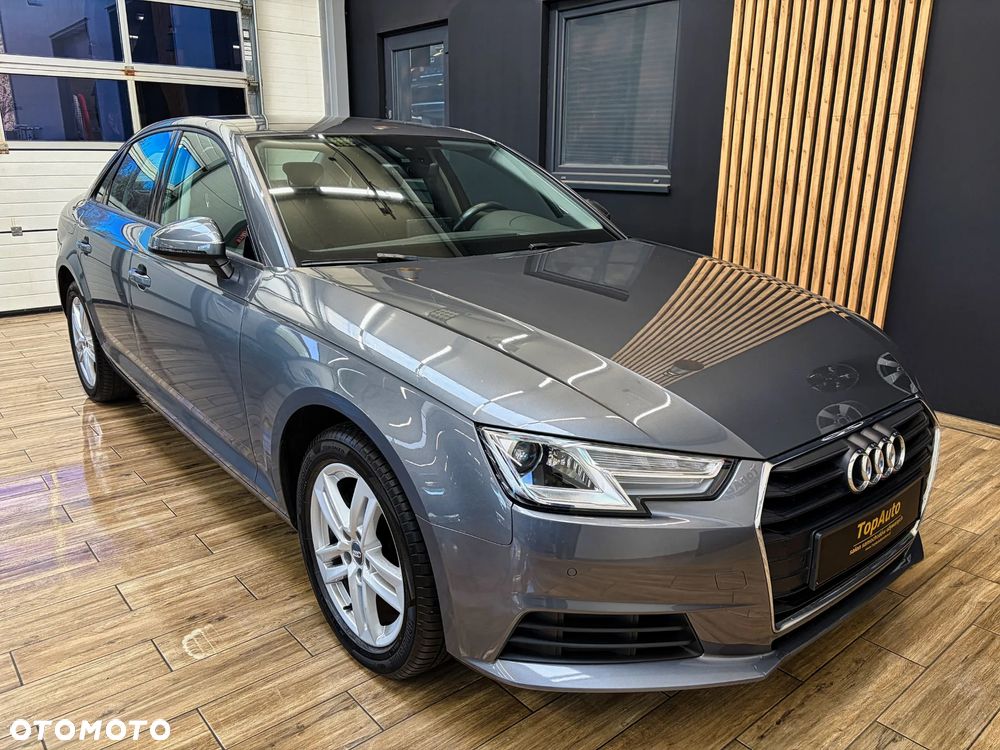 Audi A4 Limousine 2.0 TFSI ultra S tronic - 5