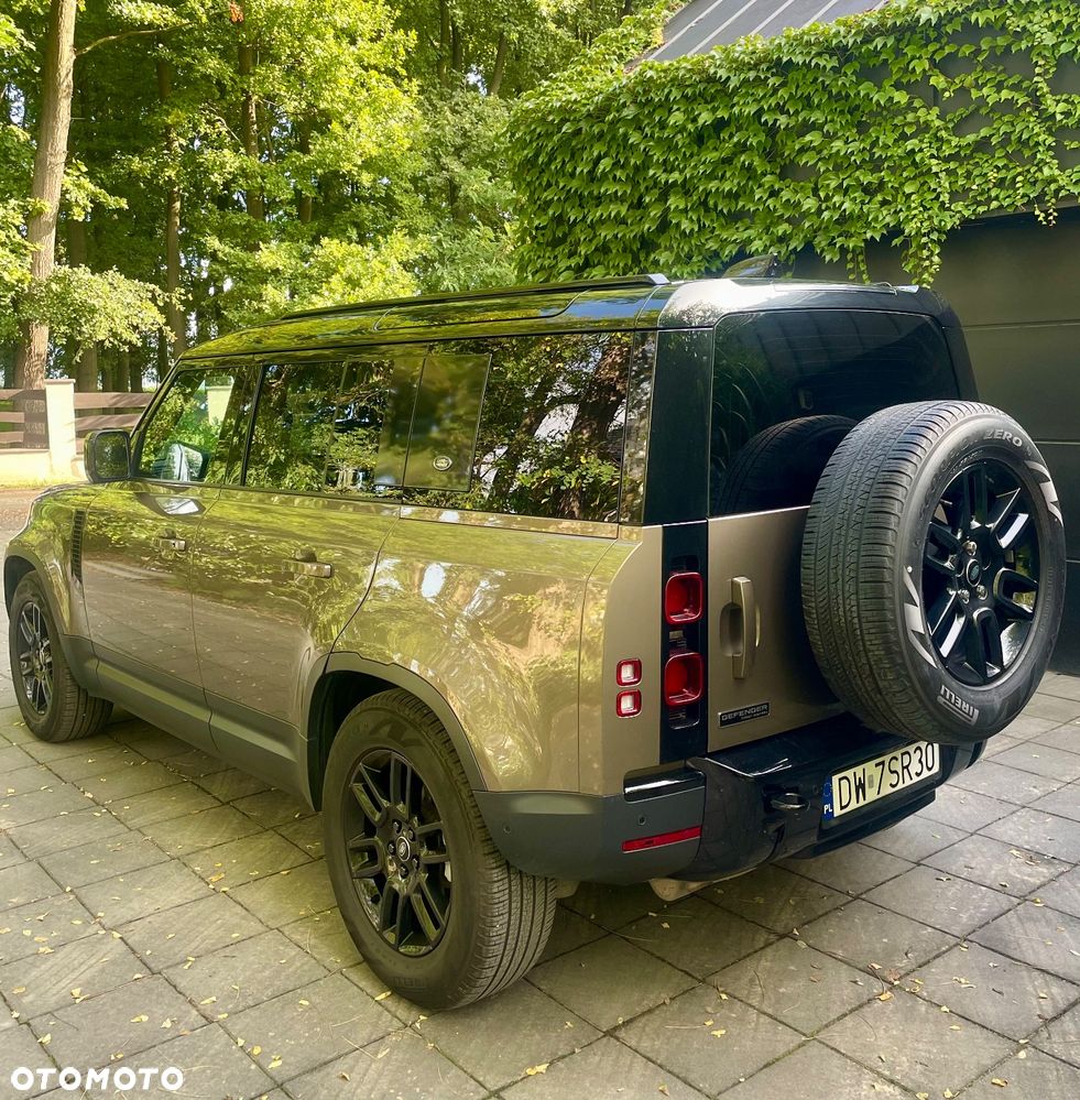 Land Rover Defender 2.0 D240 First Edition - 5