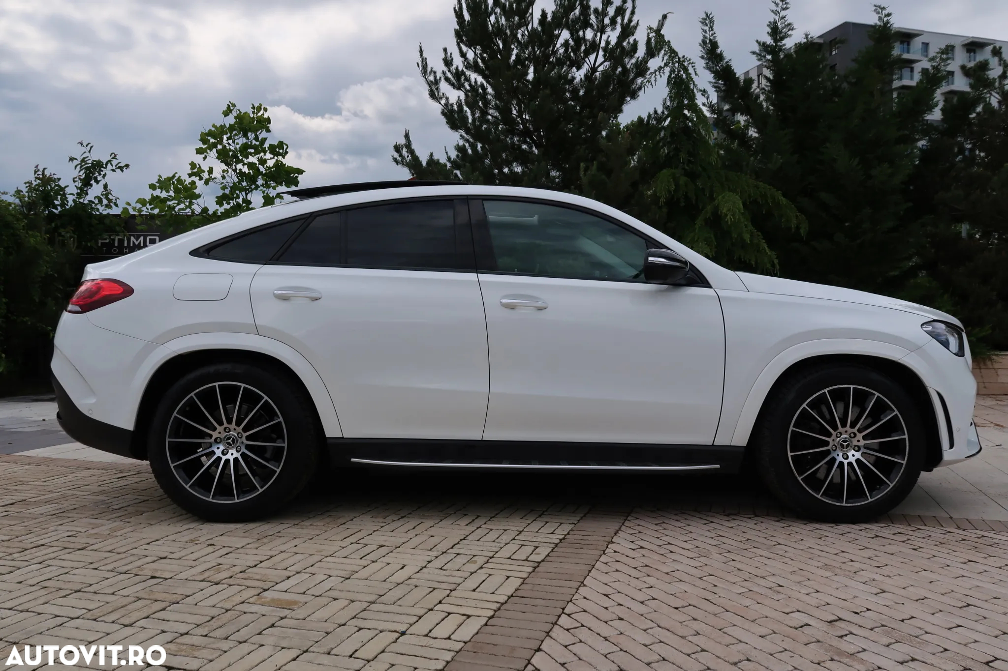 Mercedes-Benz GLE Coupe 400 d 4Matic 9G-TRONIC AMG Line - 8