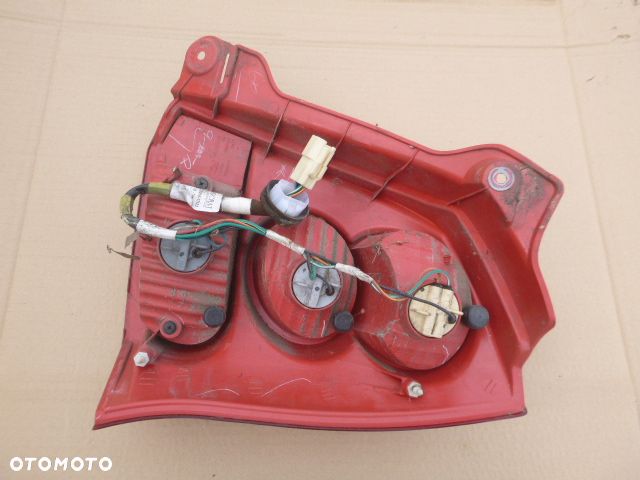 LAMPA LEWY TYŁ LEWA TYLNA NISSAN PIXO 08- - 13