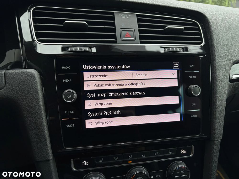 Volkswagen Golf 1.5 TSI BMT Evo Highline - 29