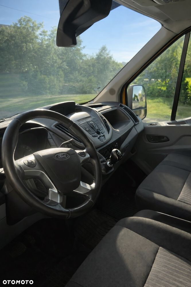 Ford Transit - 10