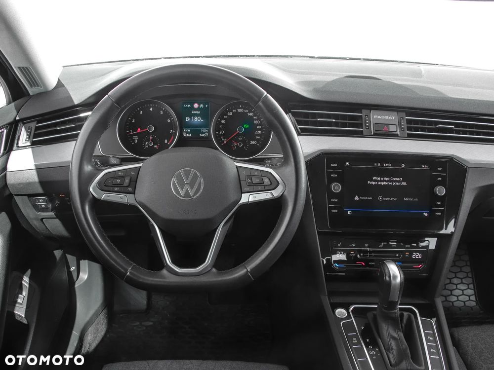 Volkswagen Passat 2.0 TSI Business DSG - 18
