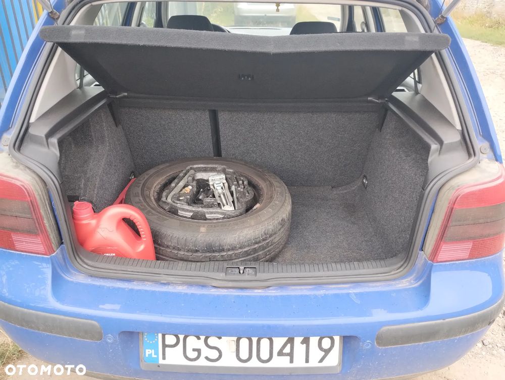 Volkswagen Golf - 5