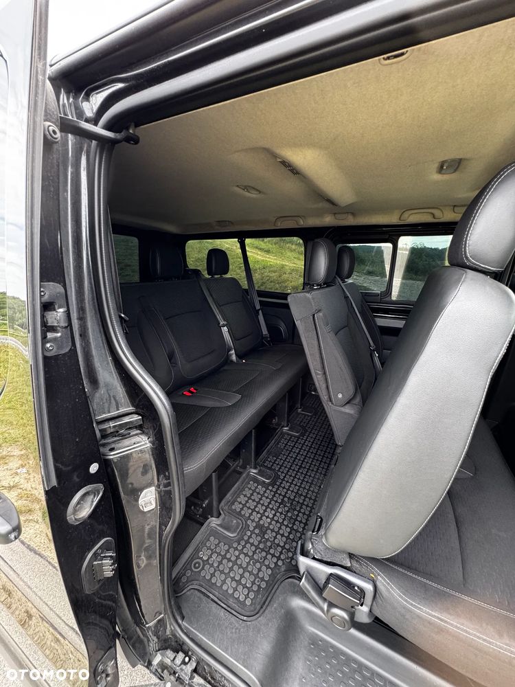 Opel Vivaro - 12
