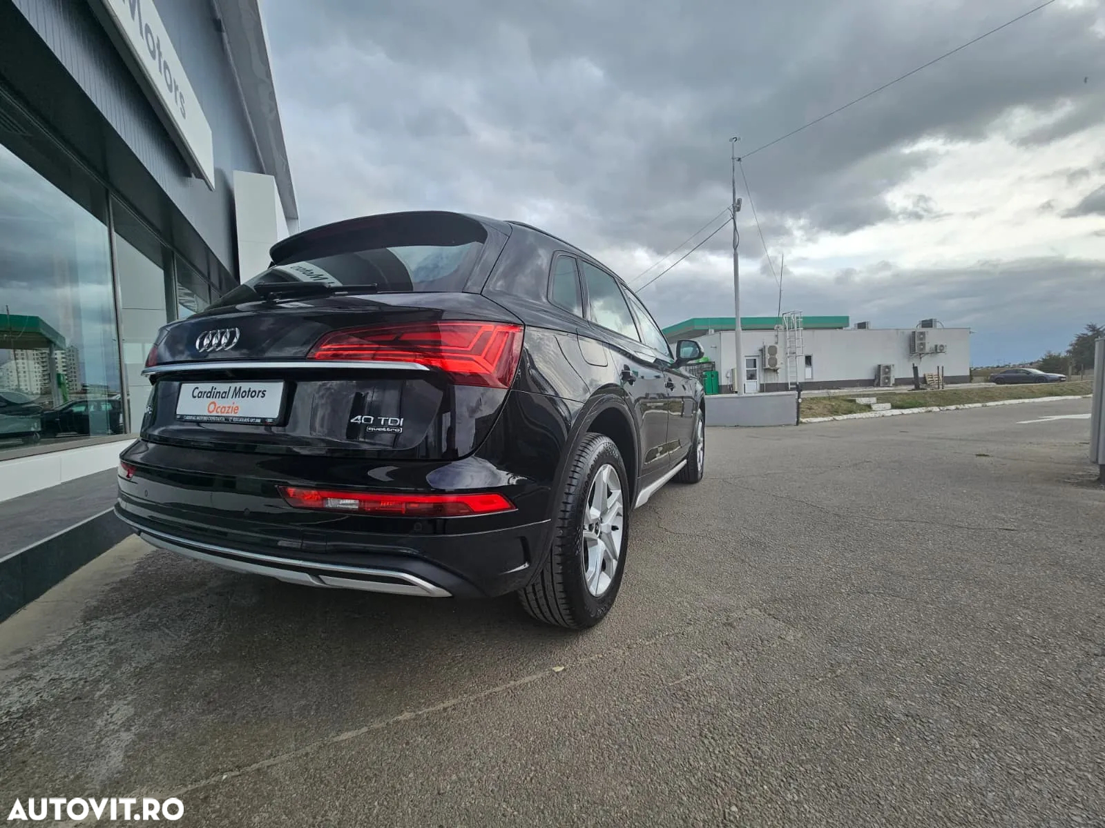 Audi Q5 40 TDI quattro S tronic MHEV Advanced - 4