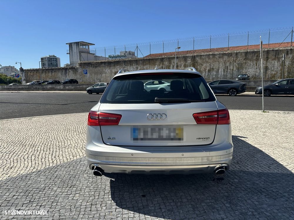 Audi A6 Allroad 3.0 TDi quattro S tronic C.Diesel - 4