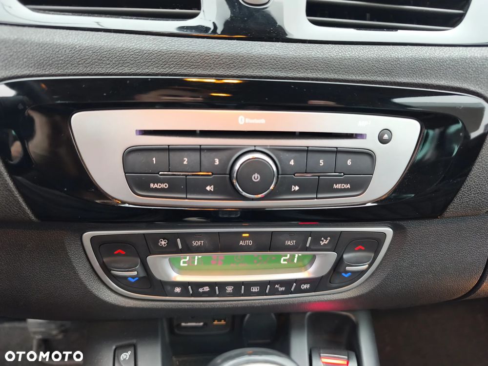 Renault Scenic dCi 150 Automatik Bose Edition - 14