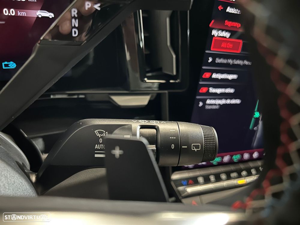 Renault Austral 1.2 E-Tech Techno Espirit - 42