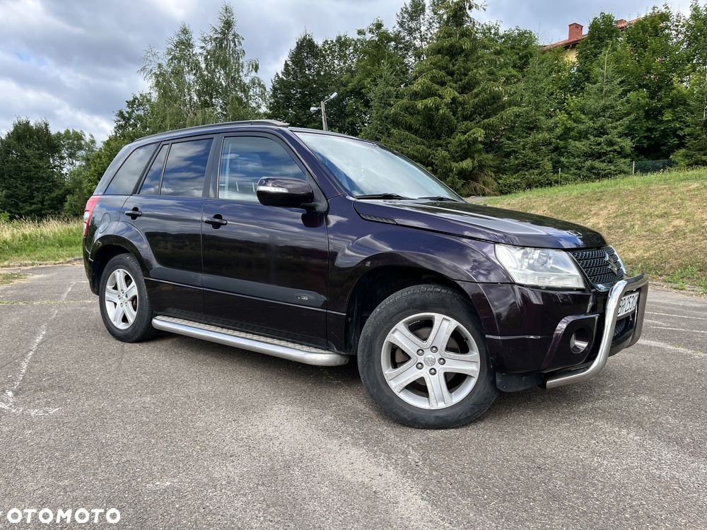 Suzuki Grand Vitara 2.4 De Luxe - 14