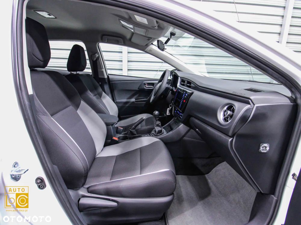 Toyota Auris 1.33 VVT-i Active - 10