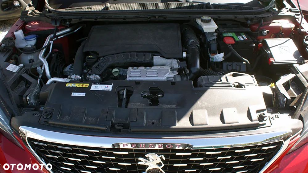 Peugeot 308 1.2 PureTech GPF GT S&S EAT8 - 27