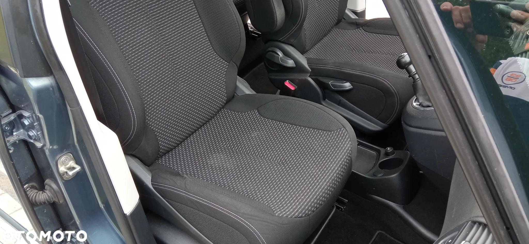 Citroën C4 Picasso - 17