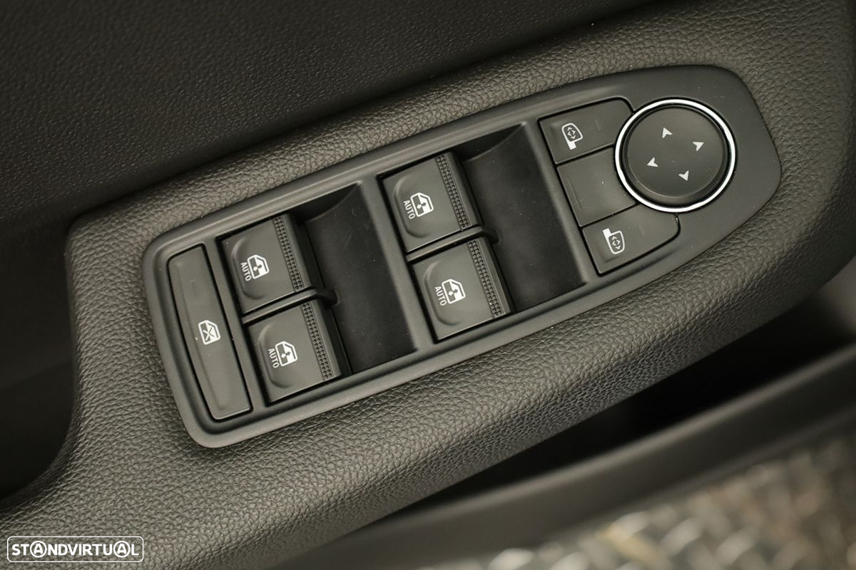 Renault Clio - 22
