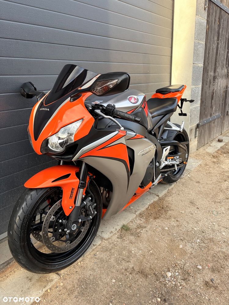 Honda CBR - 4