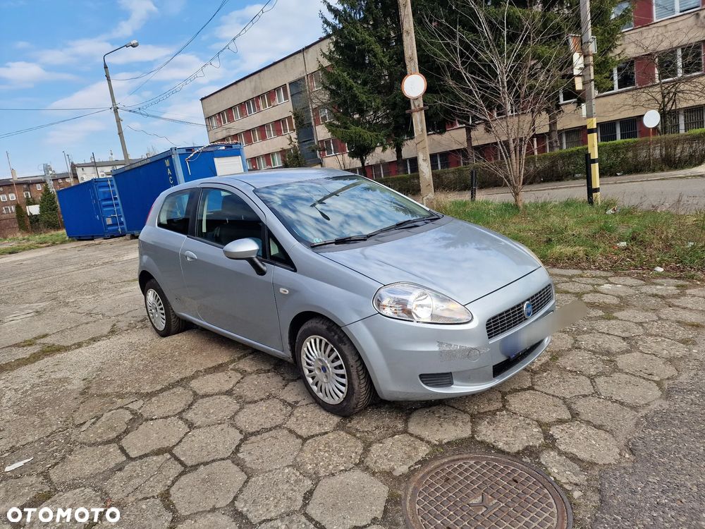 Fiat Grande Punto - 2