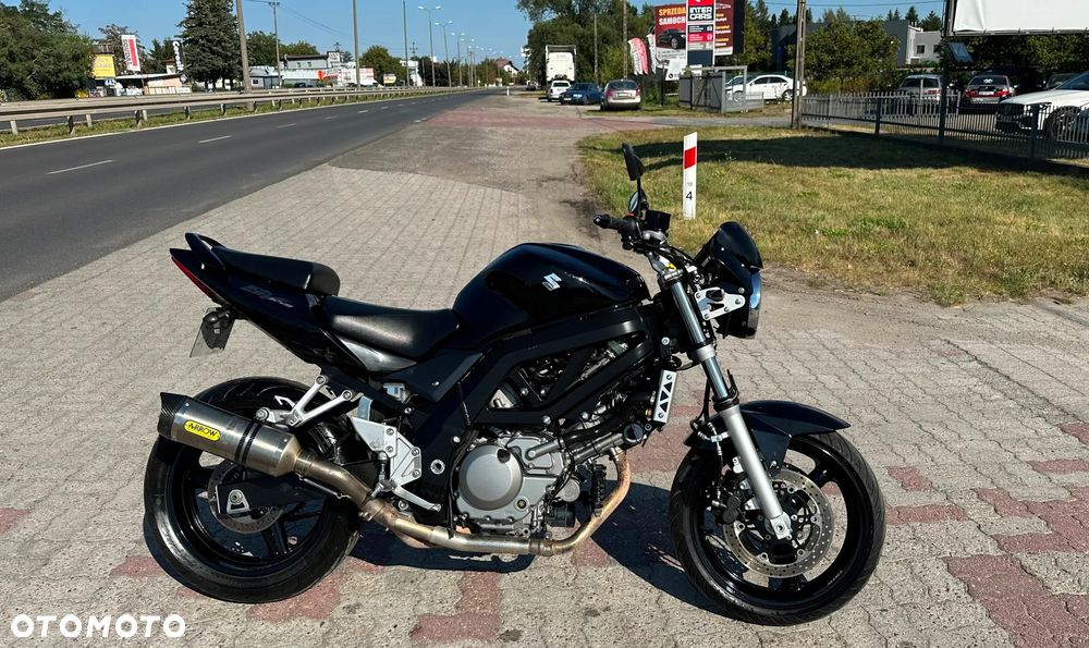 Suzuki SV - 11