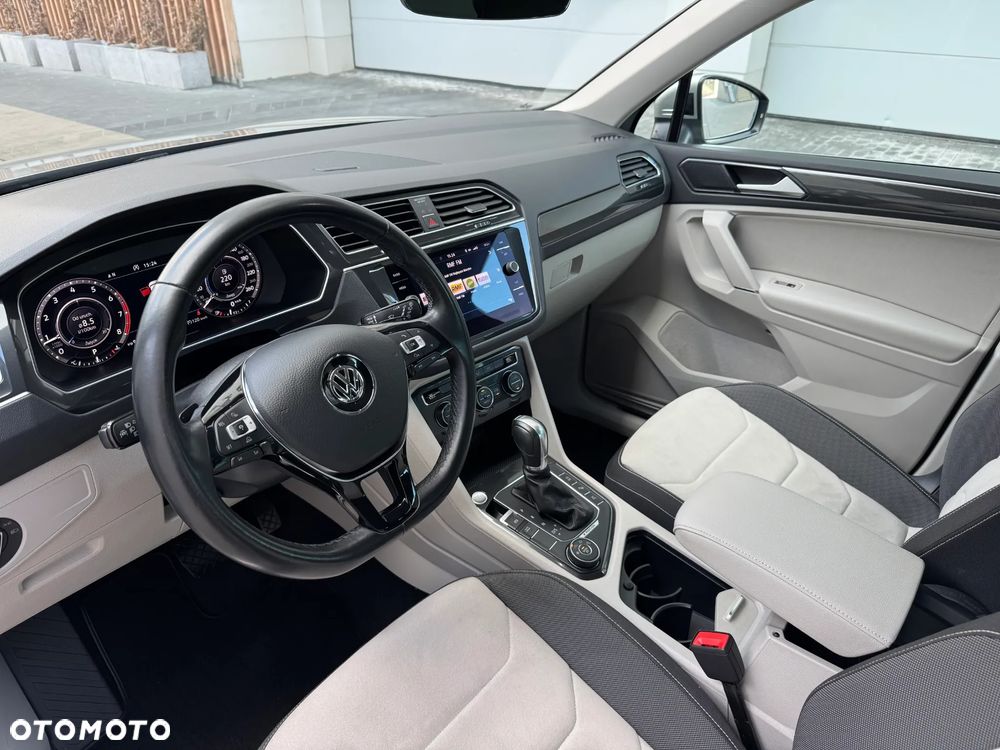 Volkswagen Tiguan - 9